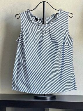 Talbots Striped Cotton Blouse in Blue & White Size Medium Coastal Preppy